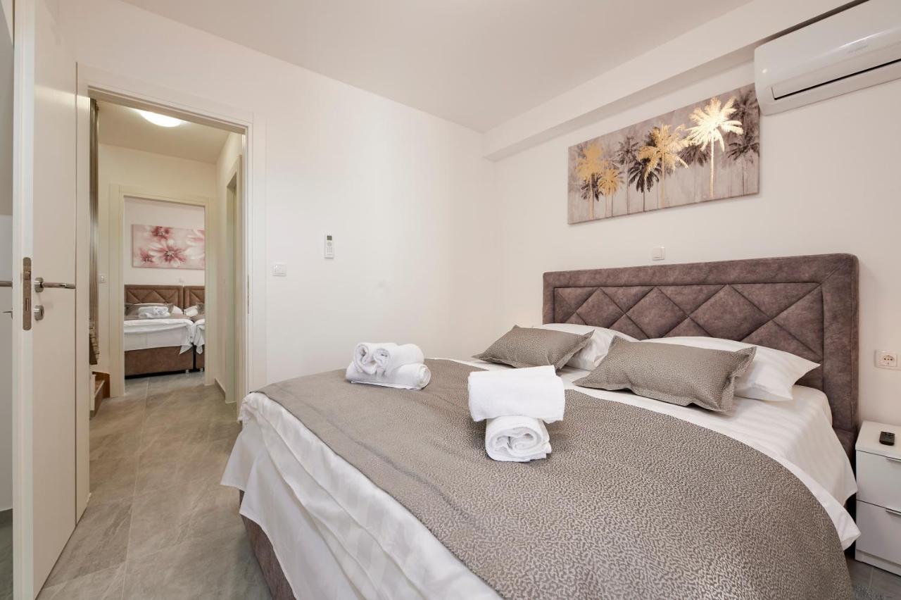 Apartment Gaby 3 Trogir Buitenkant foto