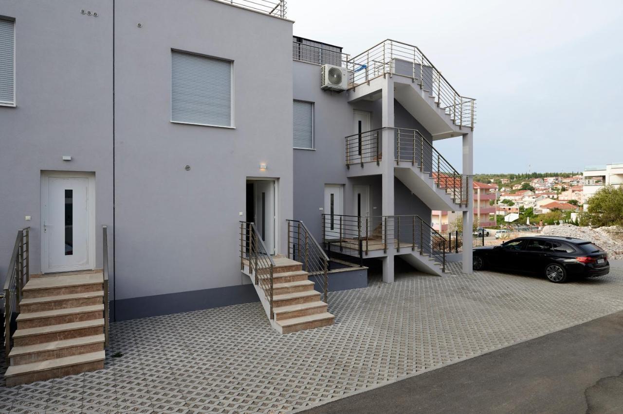 Apartment Gaby 3 Trogir Buitenkant foto