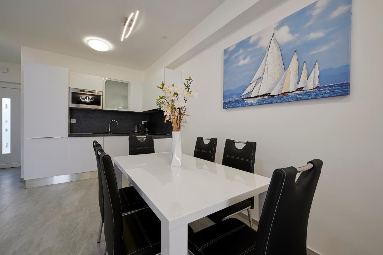Apartment Gaby 3 Trogir Buitenkant foto