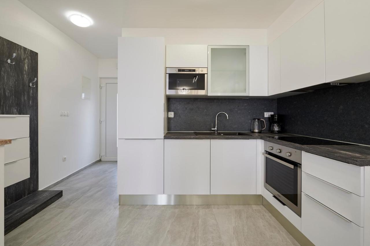 Apartment Gaby 3 Trogir Buitenkant foto