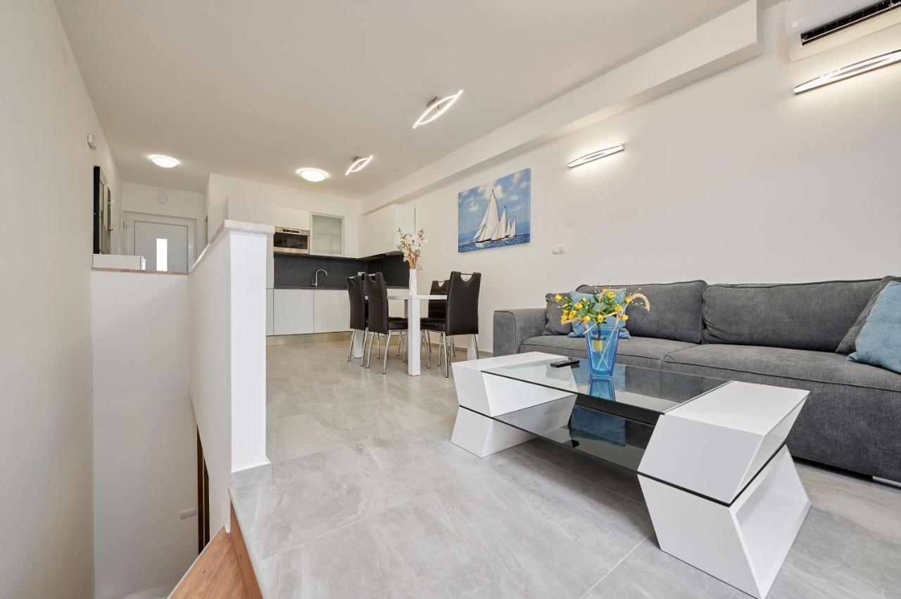 Apartment Gaby 3 Trogir Buitenkant foto